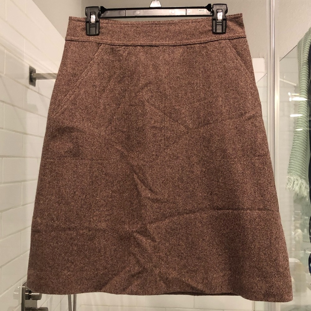 Women’s Banana Republic tweed skirt
